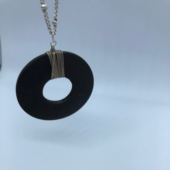 Silver Tone Necklace with Wooden Disc - Picture 4 of 5